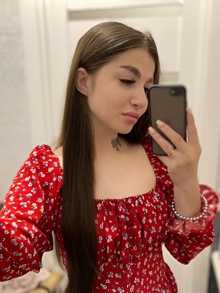 Рада привлекальеная девушка из Карачаевск цена от 2000 руб