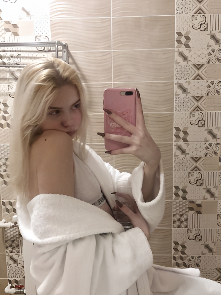 Снежана привлекальеная девушка из Карачаевск цена от 2000 руб