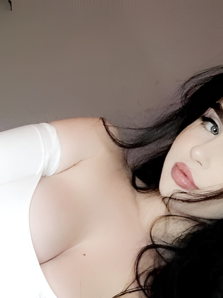 Индивидуалка Снежанна, доступна для личного знакомства от 10000 руб