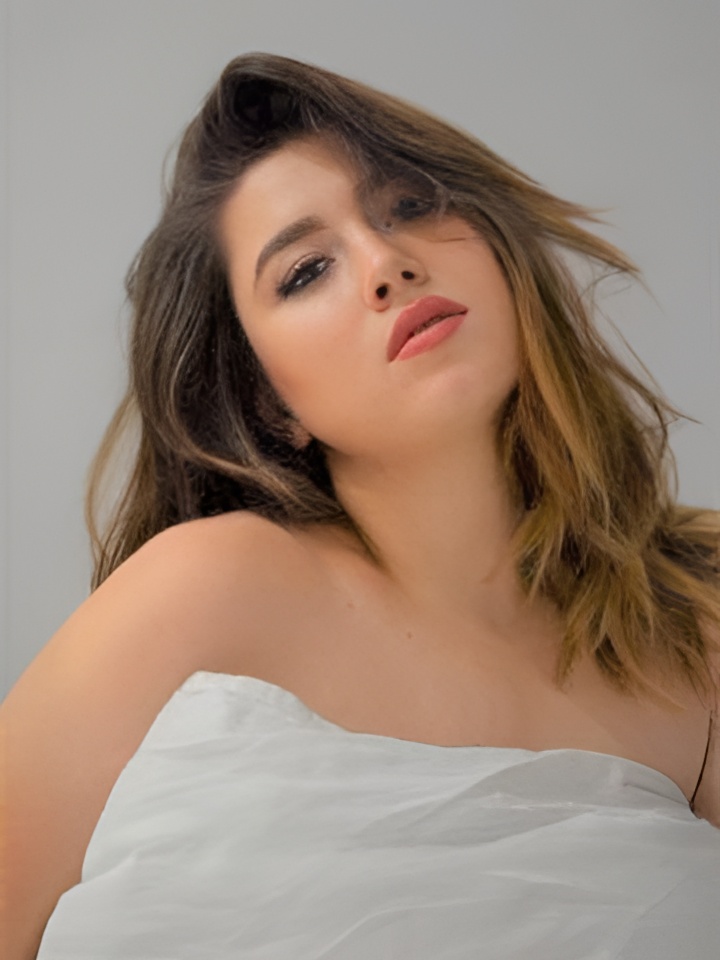 Ульяна привлекальеная девушка из Карачаевск цена от 2000 руб