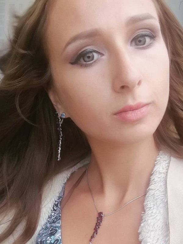 Инга привлекательная девушка из Карачаевск цена от 3500 руб