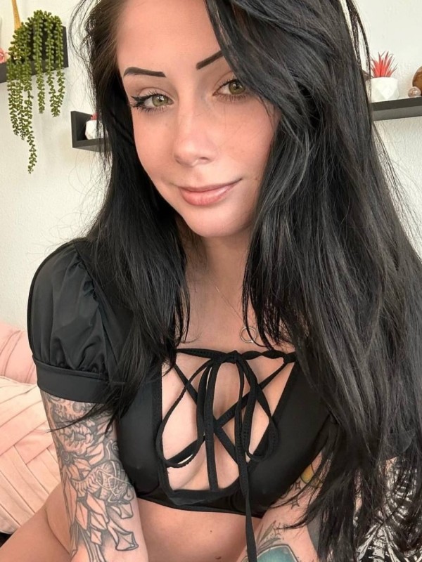 Яночка привлекательная девушка из Карачаевск цена от 4000 руб